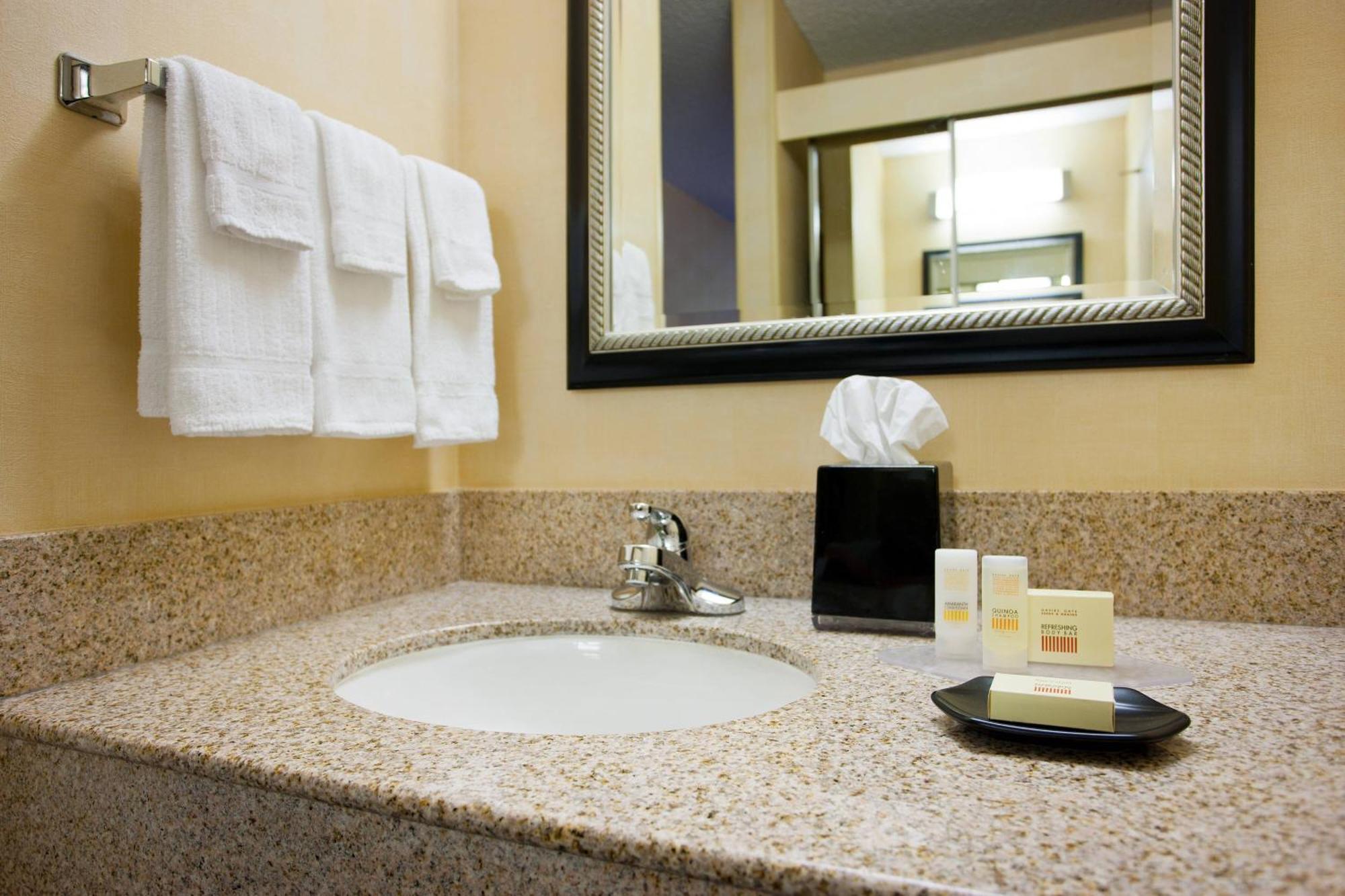 Hotel Courtyard Sacramento Airport Natomas Exterior foto