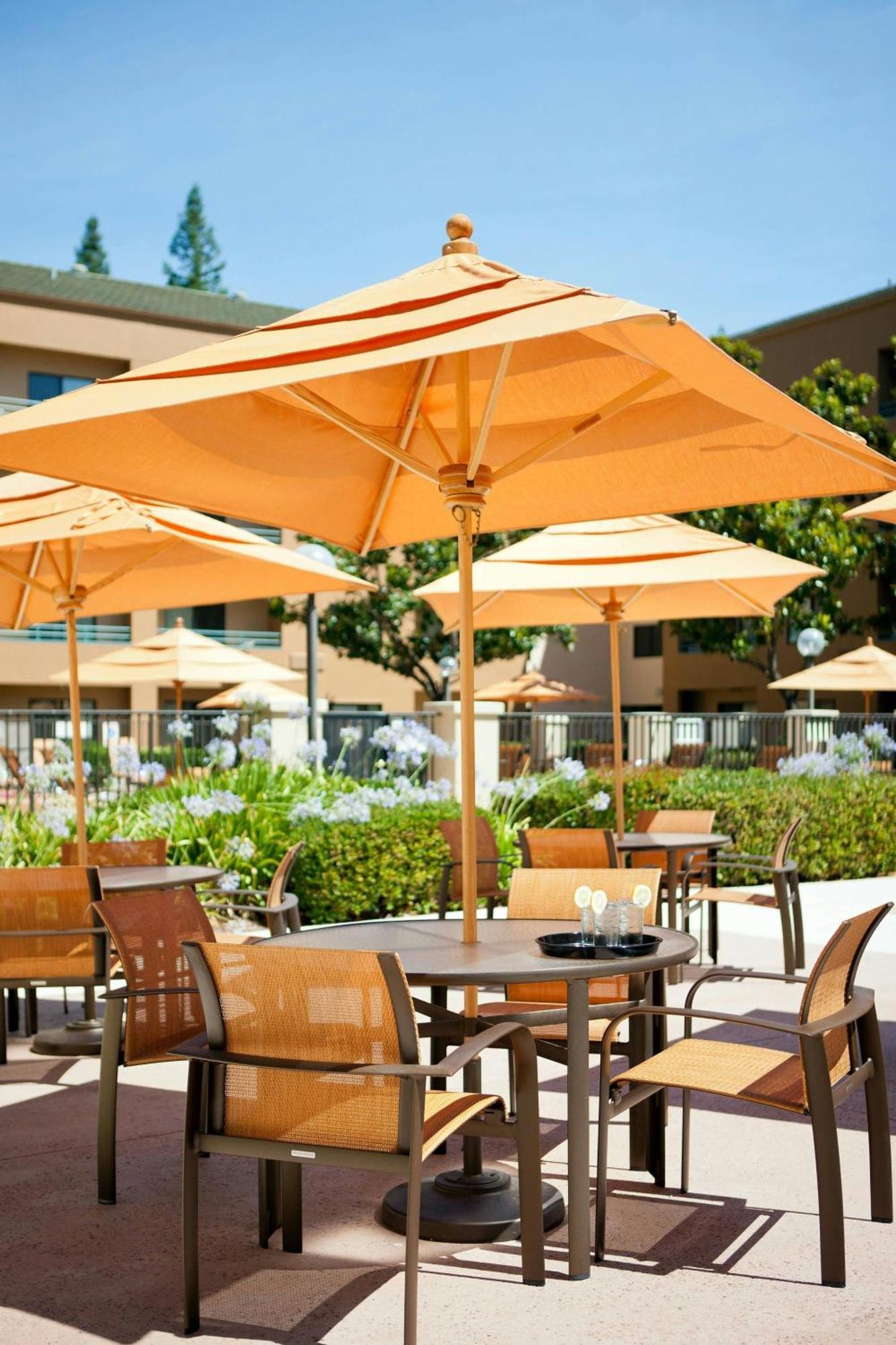 Hotel Courtyard Sacramento Airport Natomas Exterior foto