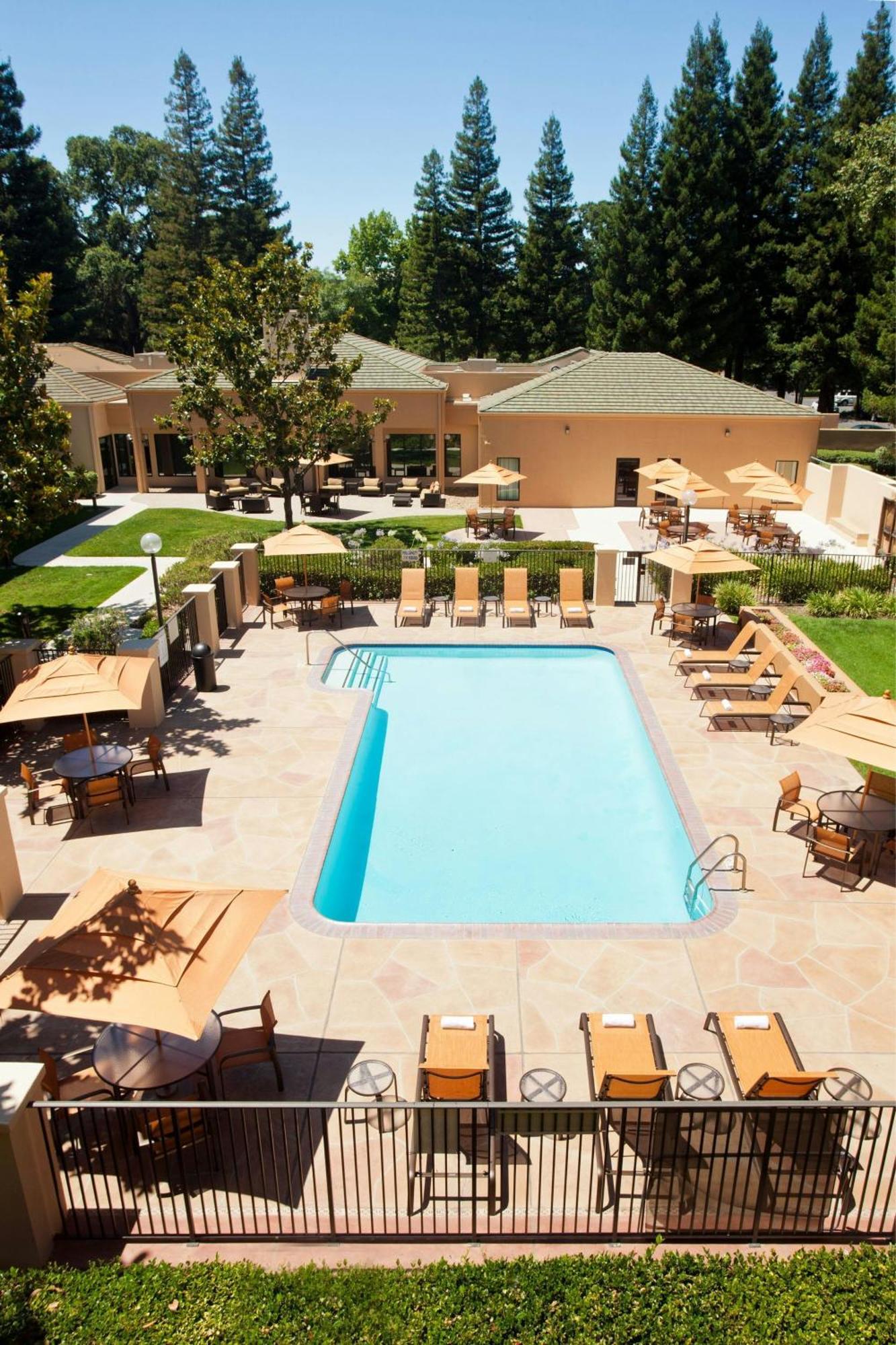 Hotel Courtyard Sacramento Airport Natomas Einrichtungen foto